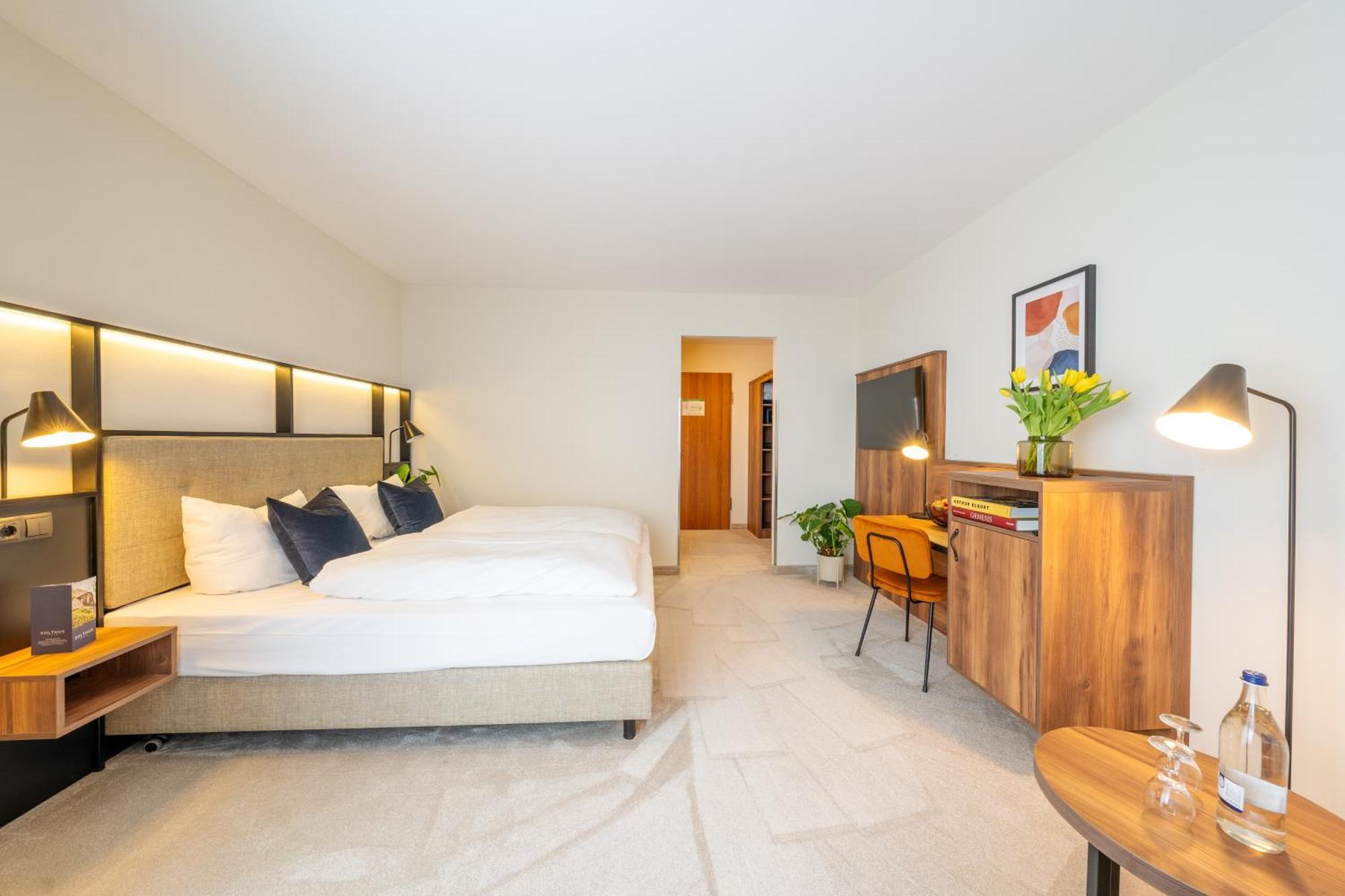 Solthus Hotel&Spa Баабе Екстериор снимка
