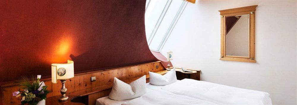 Solthus Hotel&Spa Баабе Екстериор снимка